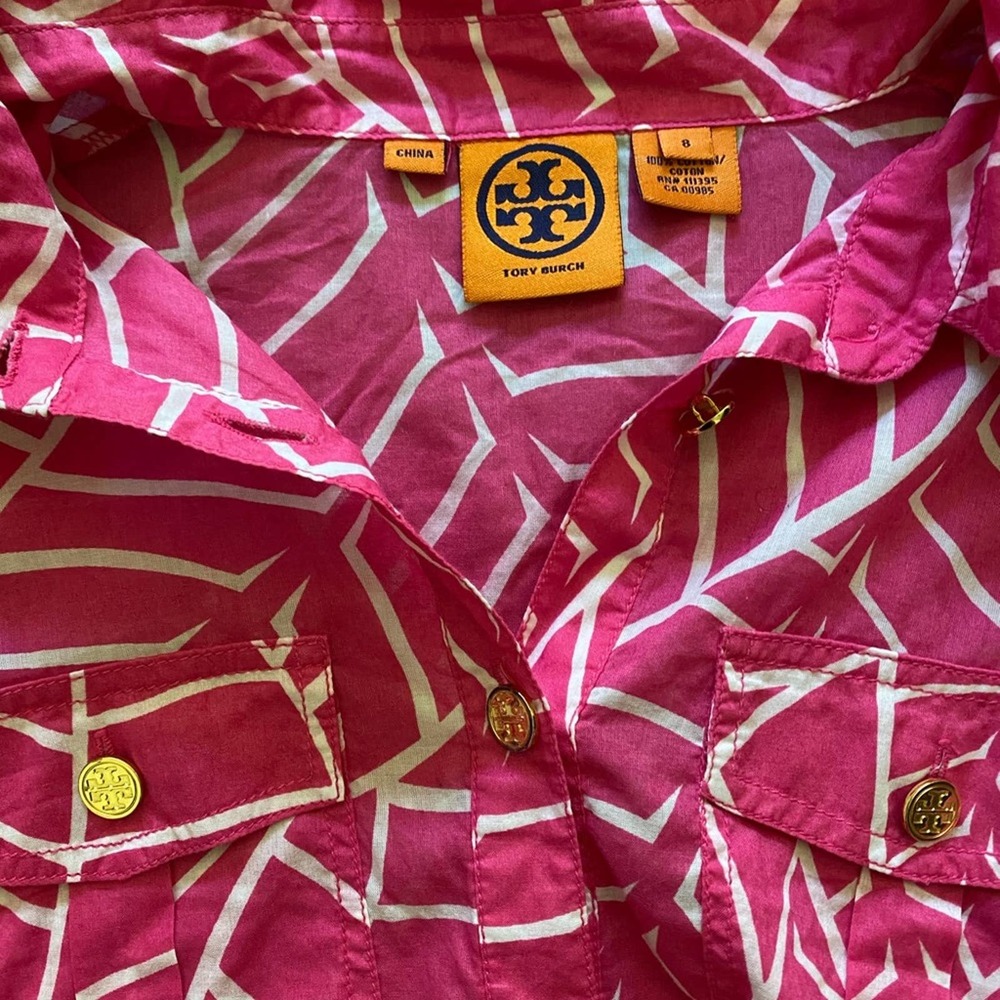 Tory Burch pink top with gold buttons 8 EUC